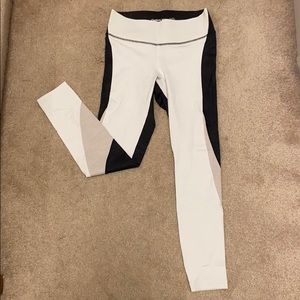 Outdoor Voices White, Black & Tan Colorblock Leggings